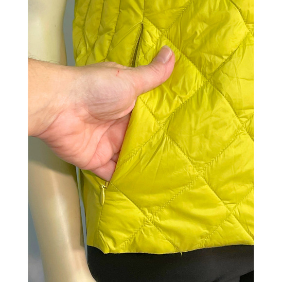 3-FOR-$30 Loft Sz M Quilted Puffy Vest Full Zip w/Pockets Lined Apple Green - Picture 6 of 8